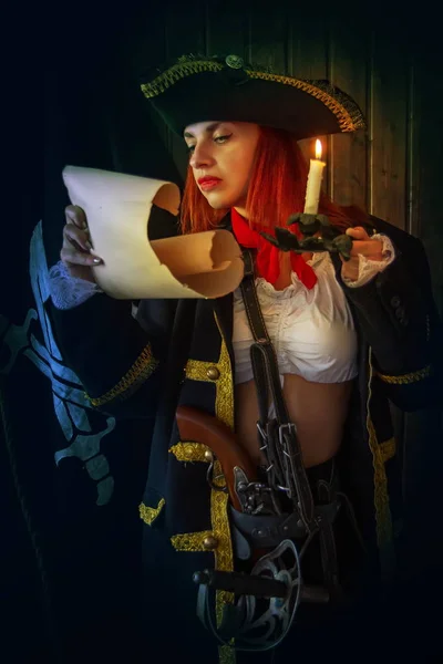 Menina pirata capitão — Fotografia de Stock