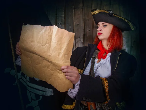 Flicka pirat kapten — Stockfoto