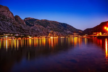 Geceleri Kotor Körfezi