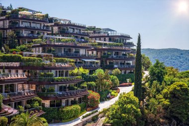 Meşhur Budva Oteli