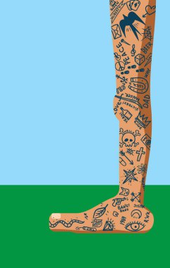 İlkel bir bacak. Bölgede çeşitli temalar üzerine birçok basit ama modaya uygun dövme çizilmiş.