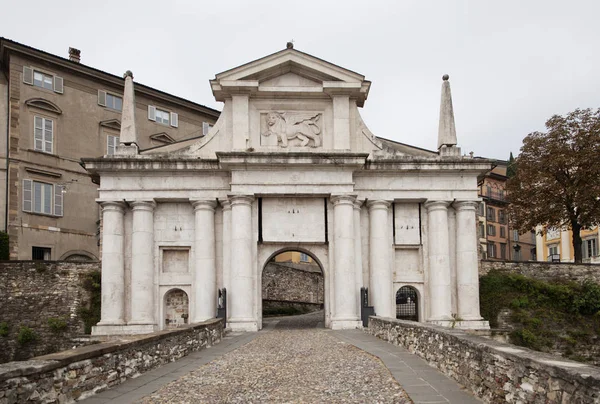 Puerta de San Giacomo, Bérgamo — Foto de Stock