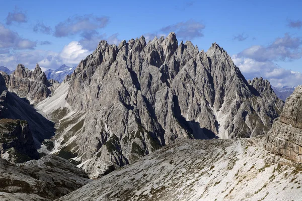 Dolomitas montañas paisaje —  Fotos de Stock