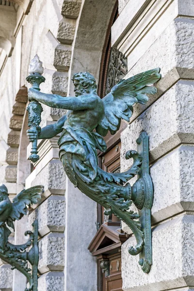 Wall lantern in the shape of a man, Budapest — Stock Photo, Image