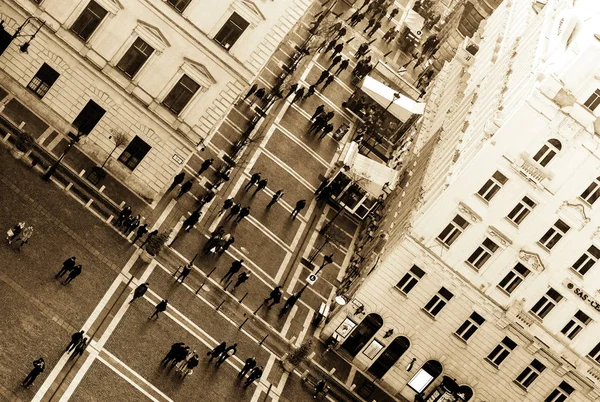 Budapeste, HUNGRIA - FEVEREIRO 15, 2015 - Vista da Praça Santo Estêvão de cima — Fotografia de Stock