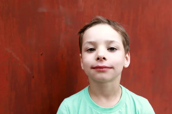 Portrait Child Red Wall Background — Stock Photo, Image