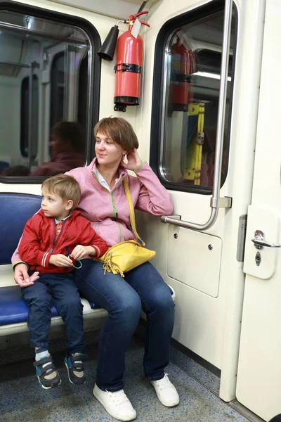 Portrait Mother Her Son Subway Train — Stock Photo, Image