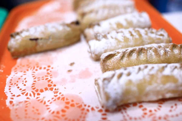 Fresh Pastries Tray Market — Stock Photo, Image