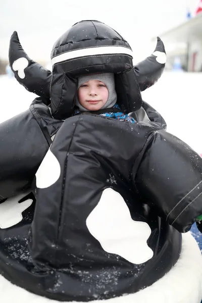 Ritratto Bambino Abito Sumo Inverno — Foto Stock