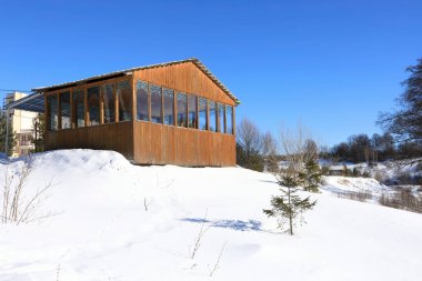 Ahşap cam çardaklı