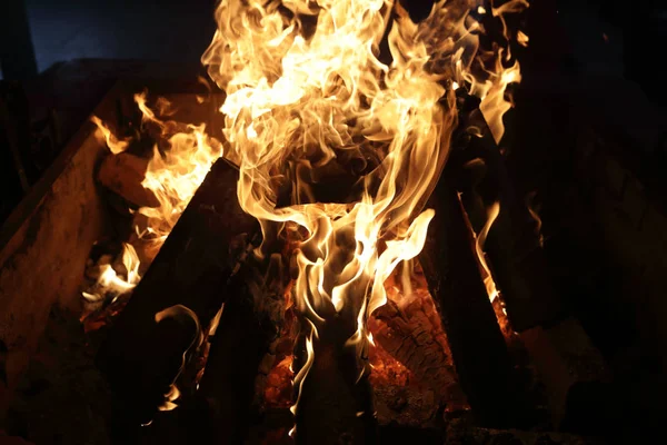 Деталі палаючих дров — стокове фото
