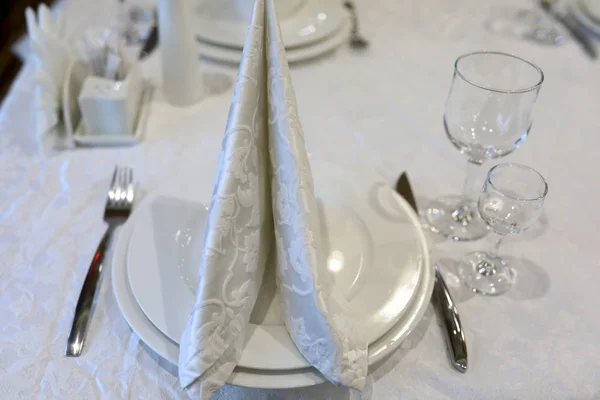 White napkin in form of sail — Stock Photo, Image