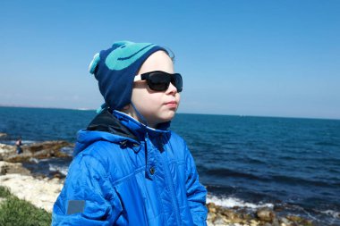 Karadeniz arka plan çocuk