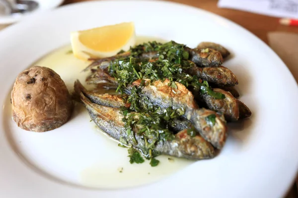 Fried horse mackerel with potato — Stock Photo, Image
