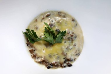 Julienne ile Plaka