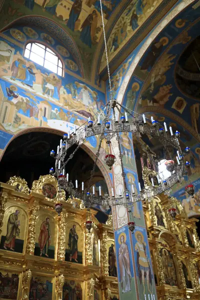 Interno della chiesa ortodossa russa — Foto Stock