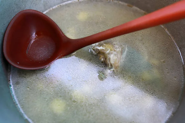 Reste Russischer Fischsuppe Der Küche — Stockfoto