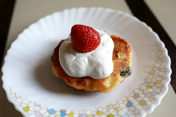 딸기가 팬케이크 — 스톡 사진