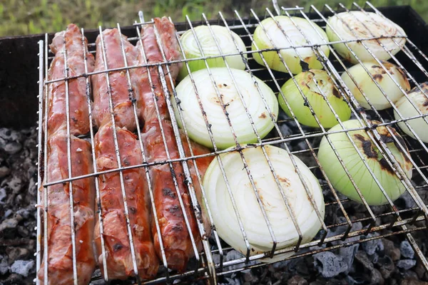 Cooking Sausages Onions Grill — Stock Photo, Image