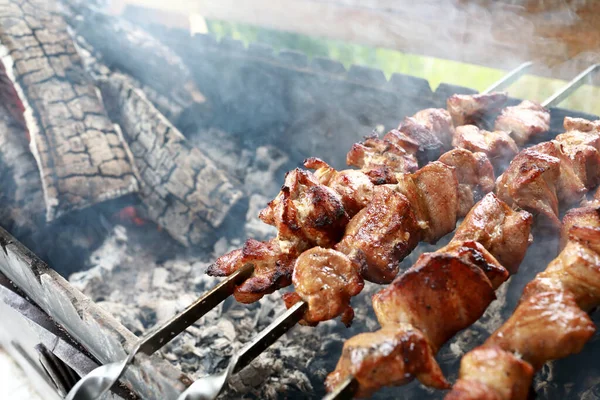 View Roasting Pork Neck Skewers Charcoal — Stock Photo, Image
