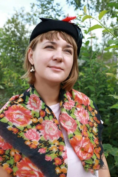Портрет Женщины Винтажной Одежде Парке — стоковое фото