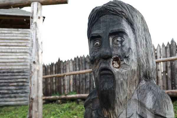 Vista Del Dios Escandinavo Madera Templo Vikingo Verano — Foto de Stock