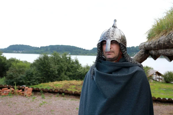 Vikingo Posando Las Orillas Del Lago Ladoga Verano Karelia — Foto de Stock