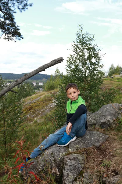 Boy Sitting Mount Paaso Summer Karelia — Stock Photo, Image