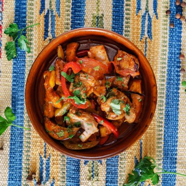 sebze ile tavuk, yakın çekim