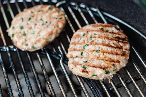 Escalopes Grillées Pour Hamburgers Gros Plan — Photo