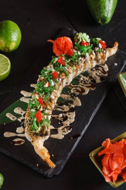 suşi siyah arka plan, yakın çekim