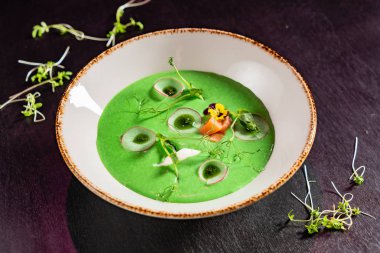 sebze kremalı çorba, yakın çekim