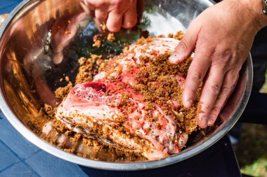 Barbekü üzerinde Marine edilmiş Türkiye'nin yakın çekim