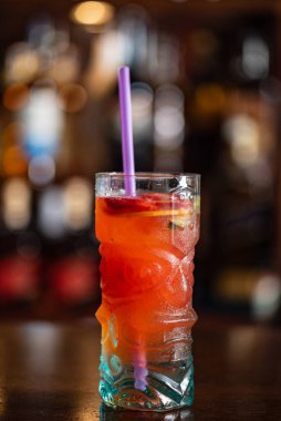 taze kokteyl barda, yakın çekim