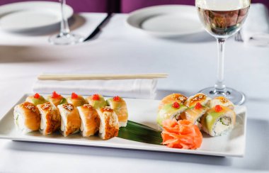 Suşi takımı, kapatın.