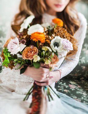 güzel çiçekler, gelinle yakın çekim