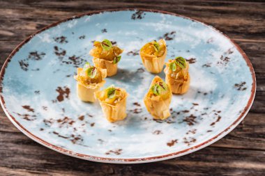 Noel kanepeler ördek ile