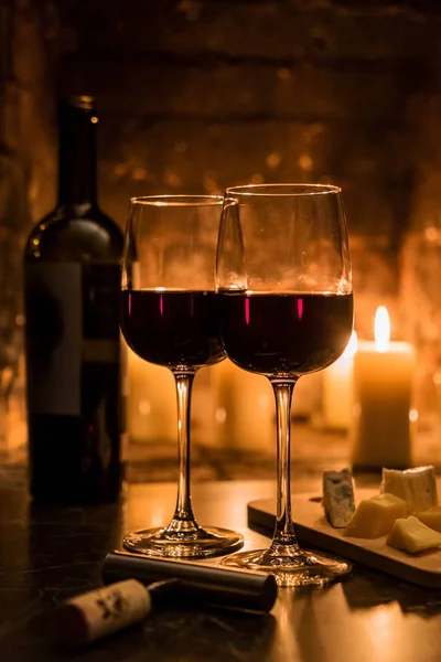 ワインと火のクローズ アップ — ストック写真