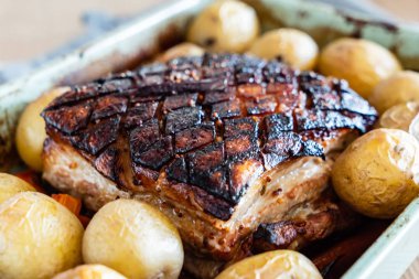 Döş patates ile yakın çekim