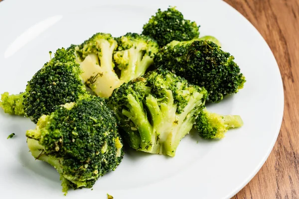 Broccoli Plate Close — Stock Photo, Image