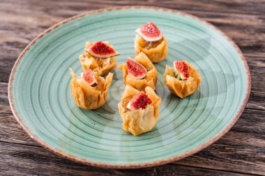 Noel aperatifler masada, yakın çekim