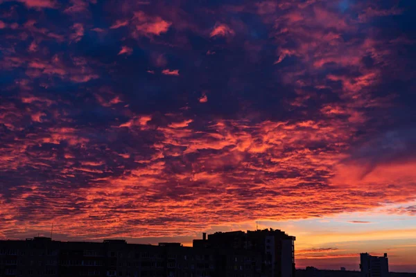 Pôr Sol Brilhante Sobre Cidade — Fotografia de Stock