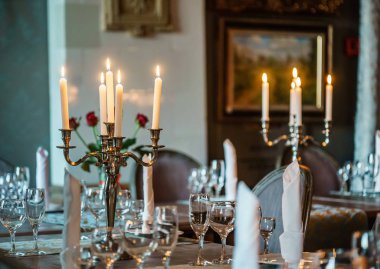 Yemek için masa hazır.