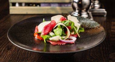 salata restoranda, yakın çekim