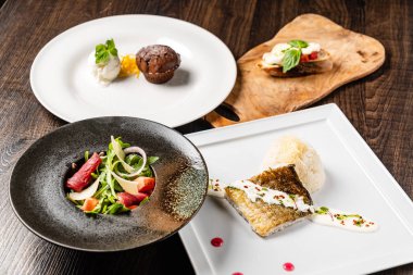 akşam yemeği restoranda, yakın çekim