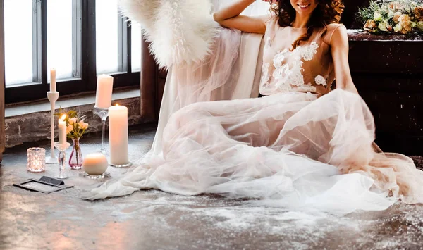 Nice Bride Indoor Posing — Stock Photo, Image