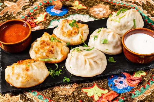 Manti Traditional Meat Dish Peoples Central Asia — Stock Photo, Image