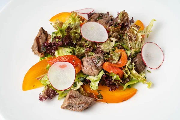 Fresh Tasty Persimmon Salad Beef Radish Tomato Olive Oil Herbs — Stock Photo, Image