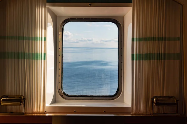 View Porthole Window Cruise Ship Showing Sea Sunset — Stock Photo, Image