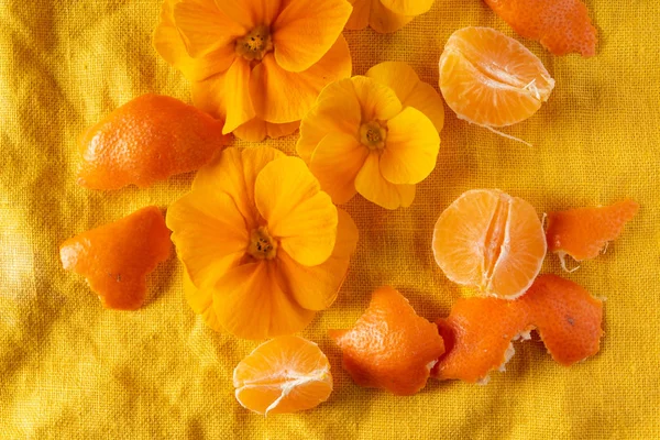 Prímulas Frutas Naranjas Tela Lino Naranja — Foto de Stock